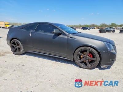 Czwarte zdjęcie samochodu z boku: 2011 CADILLAC CTS PREMIUM COLLECTION VIN:1G6DS1ED1B0103236 - miniatura