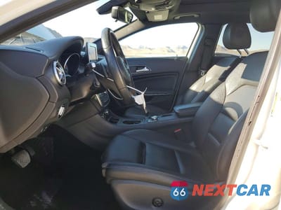 Zdjęcie 7 z 14 samochodu: 2017 MERCEDES-BENZ GLA 250 VIN:WDCTG4EB5HJ299009 - miniatura