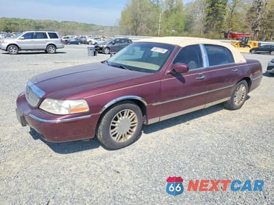2006 LINCOLN TOWN CAR DESIGNER 1LNHM83V26Y647423 - główne zdjęcie licytacji z USA - miniatura