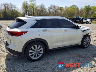 Trzecie zdjęcie samochodu z tyłu: 2019 INFINITI QX50 ESSENTIAL VIN:3PCAJ5M30KF127077 - miniatura