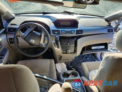 Zdjęcie 8 z 13 samochodu: 2011 HONDA ODYSSEY EX VIN:5FNRL5H41BB031071 - miniatura