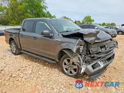 Czwarte zdjęcie samochodu z boku: 2018 FORD F150 SUPERCREW VIN:1FTEW1EP3JFE07020 - miniatura