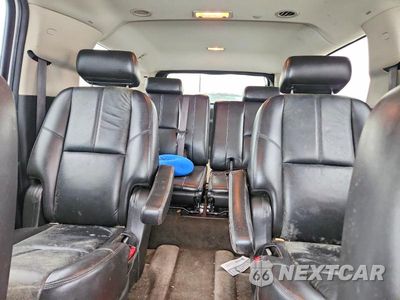 Zdjęcie 10 z 13 samochodu: 2008 CHEV SUBURBAN VIN:3GNFK16358G302684 - miniatura