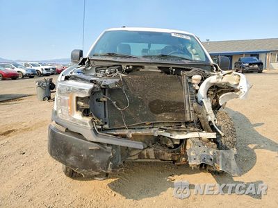 Piąte zdjęcie samochodu w środku: 2018 FORD F150 SUPERCREW VIN:1FTFW1E57JKF63829 - miniatura