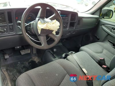 Zdjęcie 8 z 12 samochodu: 2005 CHEVROLET SILVERADO K1500 VIN:2GCEK19V651291152 - miniatura