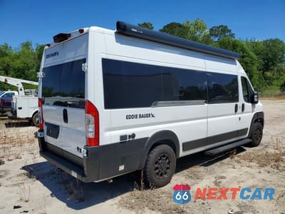 Czwarte zdjęcie samochodu z boku: 2026 RAM PROMASTER 3500 3500 HIGH VIN:3C6MRVUG4SE554302 - miniatura