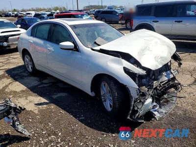 Czwarte zdjęcie samochodu z boku: 2013 INFINITI G37 SEDAN X VIN:JN1CV6AR5DM351566 - miniatura