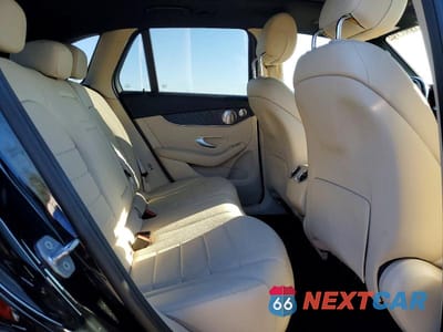 Zdjęcie 11 z 14 samochodu: 2017 MERCEDES-BENZ GLC 300 4MATIC VIN:WDC0G4KB2HV005713 - miniatura