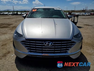 Piąte zdjęcie samochodu w środku: 2021 HYUNDAI SONATA HYBRID BLUE VIN:KMHL24JJ3MA021913 - miniatura