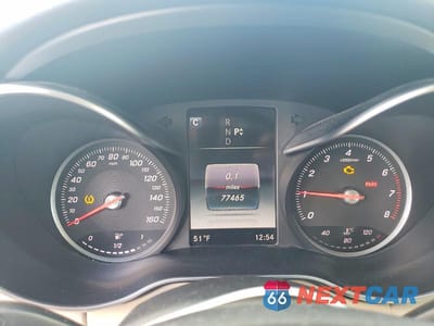 Zdjęcie 9 z 11 samochodu: 2016 MERCEDES-BENZ C 300 4MATIC VIN:55SWF4KB5GU099374 - miniatura