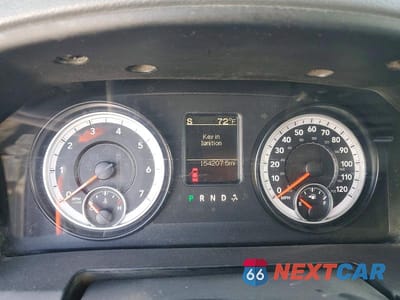 Zdjęcie 9 z 12 samochodu: 2015 RAM 3500 UTILITY / SERVICE TRUCK VIN:3C7WRTAJXFG691019 - miniatura