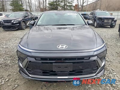 Piąte zdjęcie samochodu w środku: 2025 HYUNDAI SONATA HYBRID SEL VIN:KMHL34JJ2SA108213 - miniatura