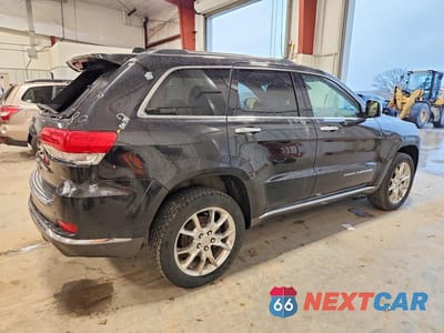 Trzecie zdjęcie samochodu z tyłu: 2015 JEEP GRAND CHEROKEE SUMMIT VIN:1C4RJFJG5FC741867 - miniatura