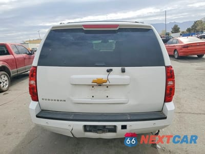 Zdjęcie 6 z 13 samochodu: 2014 CHEVROLET SUBURBAN K1500 LT VIN:1GNSKJE74ER179782 - miniatura