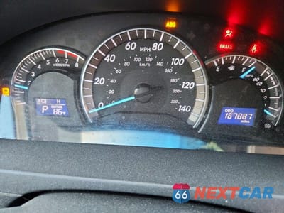 Zdjęcie 9 z 12 samochodu: 2012 TOYOTA CAMRY BASE VIN:4T1BF1FK2CU601084 - miniatura