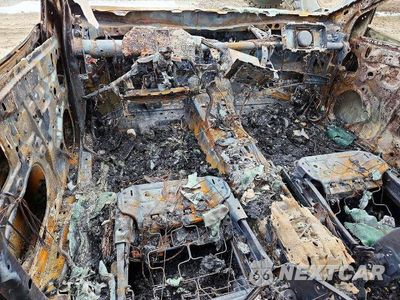 Zdjęcie 8 z 12 samochodu: 2021 TOYOTA CAMRY SE VIN:4T1G11AK4MU583118 - miniatura