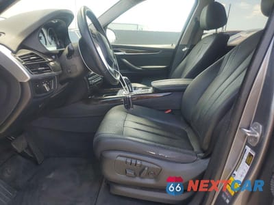 Zdjęcie 7 z 12 samochodu: 2016 BMW X5 XDR40E VIN:5UXKT0C51G0S75246 - miniatura