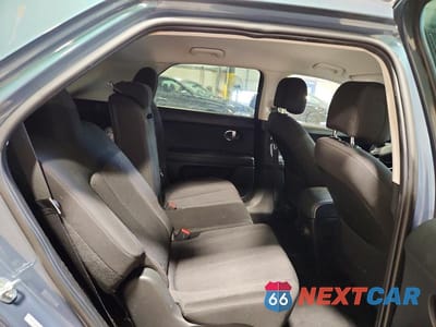 Zdjęcie 11 z 13 samochodu: 2022 HYUNDAI IONIQ 5 SE VIN:KM8KM4AE6NU083928 - miniatura