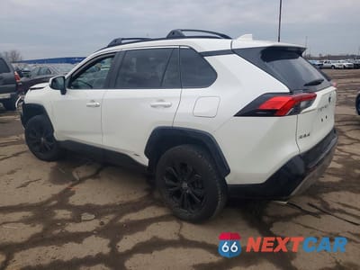 Drugie zdjęcie samochodu z przodu: 2022 TOYOTA RAV4 SE VIN:4T3T6RFV7NU065465 - miniatura