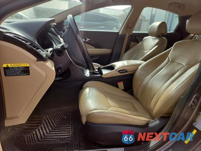 Zdjęcie 7 z 12 samochodu: 2016 HYUNDAI AZERA BASE VIN:KMHFG4JG8GA509990 - miniatura