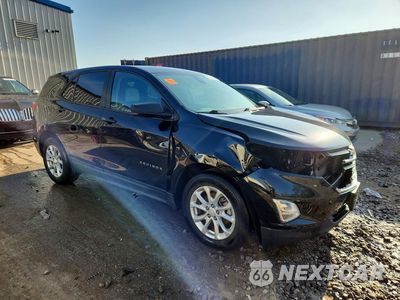 Czwarte zdjęcie samochodu z boku: 2021 CHEVROLET EQUINOX LS VIN:2GNAXHEV6M6129772 - miniatura
