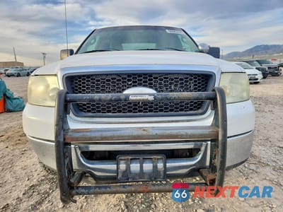 Piąte zdjęcie samochodu w środku: 2008 FORD F150 VIN:1FTPX14V38FB87880 - miniatura