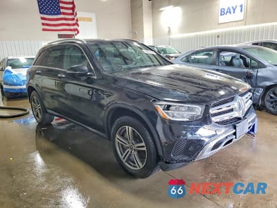 Czwarte zdjęcie samochodu z boku: 2021 MERCEDES-BENZ GLC 300 4MATIC VIN:W1N0G8EB7MF951201 - miniatura