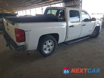 Trzecie zdjęcie samochodu z tyłu: 2008 CHEVROLET SILVERADO K1500 VIN:2GCEK13J681331997 - miniatura