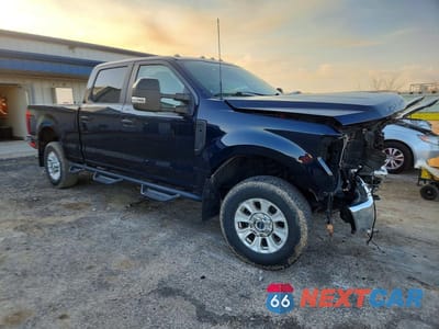 Czwarte zdjęcie samochodu z boku: 2022 FORD F250 SUPER DUTY VIN:1FT7W2BN4NEF99772 - miniatura