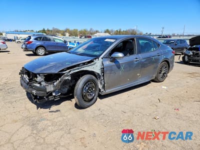 2025 TOYOTA CAMRY SE 4T1DAACK2SU634824 - główne zdjęcie licytacji z USA - miniatura