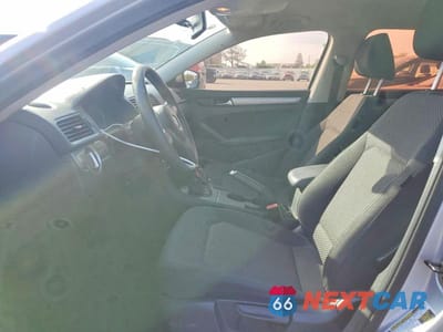 Zdjęcie 7 z 12 samochodu: 2014 VOLKSWAGEN PASSAT S VIN:1VWAP7A33EC019047 - miniatura
