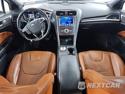 Zdjęcie 8 z 12 samochodu: 2019 FORD FUSION TITANIUM VIN:3FA6P0SU6KR231743 - miniatura