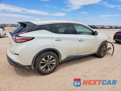 Trzecie zdjęcie samochodu z tyłu: 2018 NISSAN MURANO SL VIN:5N1AZ2MG8JN176145 - miniatura