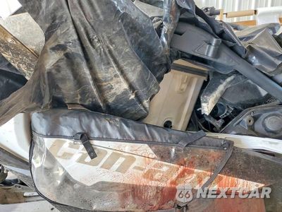 Piąte zdjęcie samochodu w środku: 2024 CAN-AM MAVERICK X3 UTILITY VEHICLE VIN:3JBVGAV4XRE000629 - miniatura