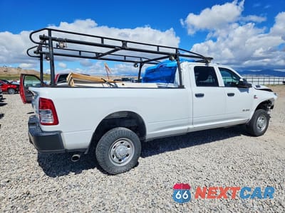 Trzecie zdjęcie samochodu z tyłu: 2019 RAM 2500 TRADESMAN VIN:3C6UR5HL9KG570314 - miniatura