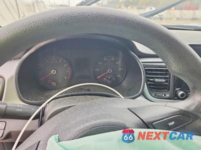 Zdjęcie 9 z 12 samochodu: 2021 KIA RIO VIN:3KPA24AD6ME406773 - miniatura
