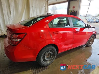 Trzecie zdjęcie samochodu z tyłu: 2017 CHEVROLET SONIC LS VIN:1G1JA5SG2H4126835 - miniatura