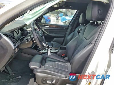Zdjęcie 7 z 12 samochodu: 2019 BMW X3 SDRIVE30I VIN:5UXTR7C51KLF26532 - miniatura