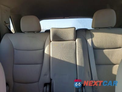 Zdjęcie 10 z 13 samochodu: 2012 KIA SORENTO LX VIN:5XYKTDA67CG308680 - miniatura