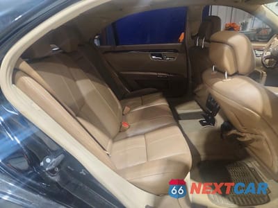 Zdjęcie 10 z 11 samochodu: 2007 MERCEDES-BENZ S 550 VIN:WDDNG71X07A089424 - miniatura
