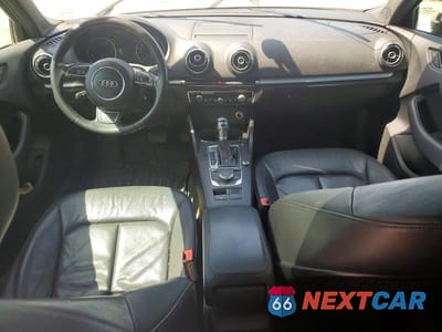 Zdjęcie 8 z 12 samochodu: 2015 AUDI A3 VIN:WAUACGFF7F1063001 - miniatura