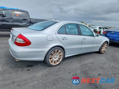 Trzecie zdjęcie samochodu z tyłu: 2008 MERCEDES-BENZ E 350 VIN:WDBUF56X78B327396 - miniatura