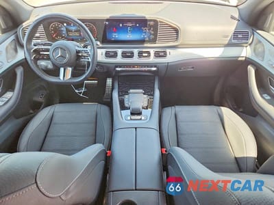 Zdjęcie 8 z 12 samochodu: 2025 MERCEDES-BENZ GLS 450 4MATIC VIN:4JGFF5KE3SB331043 - miniatura