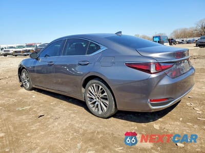 Drugie zdjęcie samochodu z przodu: 2018 LEXUS ES 250 VIN:58AD11D14MU005227 - miniatura