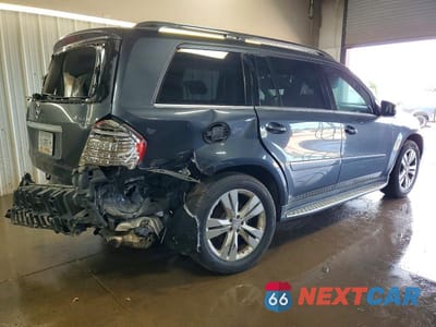 Czwarte zdjęcie samochodu z boku: 2011 MERCEDES-BENZ GL 450 4MATIC VIN:4JGBF7BE0BA669063 - miniatura