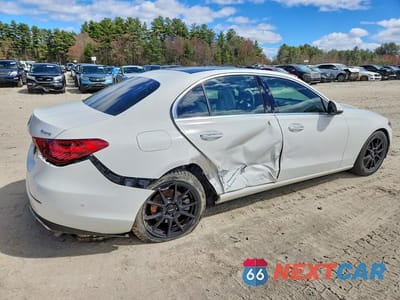 Trzecie zdjęcie samochodu z tyłu: 2025 MERCEDES-BENZ C 300 4MATIC VIN:W1KAF4HB1SR262369 - miniatura
