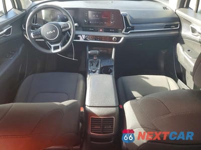 Zdjęcie 8 z 12 samochodu: 2023 KIA SPORTAGE LX VIN:KNDPU3AF7P7129250 - miniatura