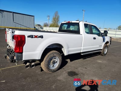 Trzecie zdjęcie samochodu z tyłu: 2021 FORD F250 SUPER DUTY VIN:1FT7X2BT3MED57176 - miniatura