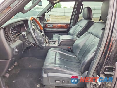 Zdjęcie 7 z 13 samochodu: 2016 LINCOLN NAVIGATOR L SELECT VIN:5LMJJ3JT0GEL09016 - miniatura
