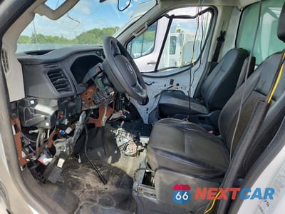Zdjęcie 7 z 14 samochodu: 2020 FORD TRANSIT DELIVERY TRUCK VIN:1FDBW5Z85LKB80349 - miniatura